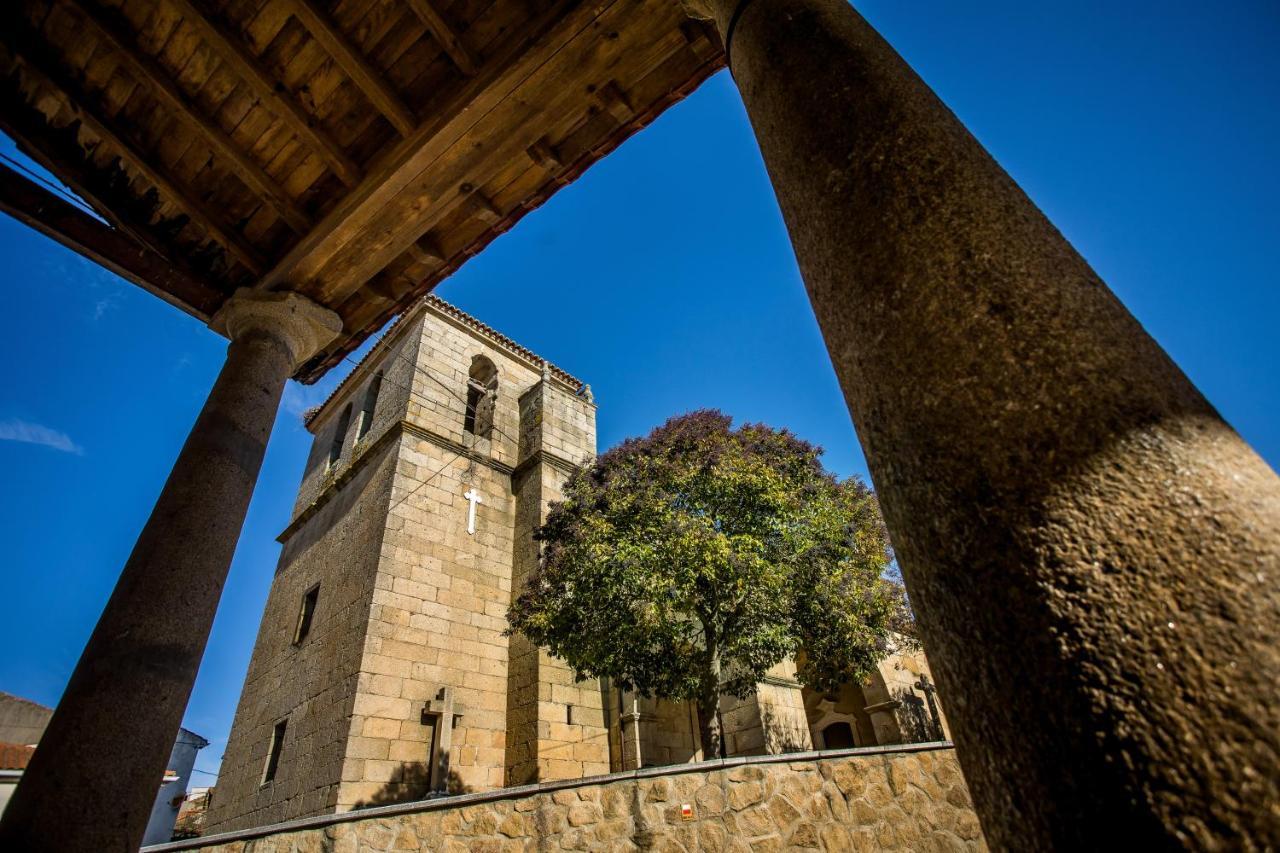 El Hogar Del Herrero Ahigal de los Aceiteros Esterno foto
